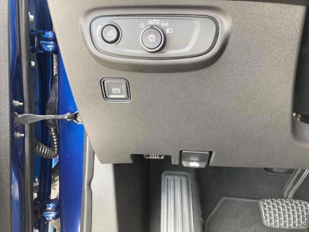 used 2022 GMC Terrain car, priced at $21,199