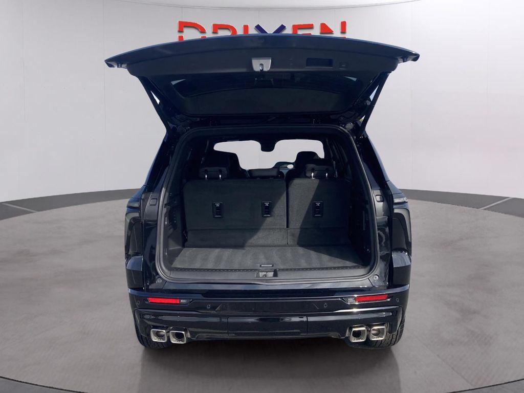 new 2026 Chevrolet Traverse car, priced at $57,760