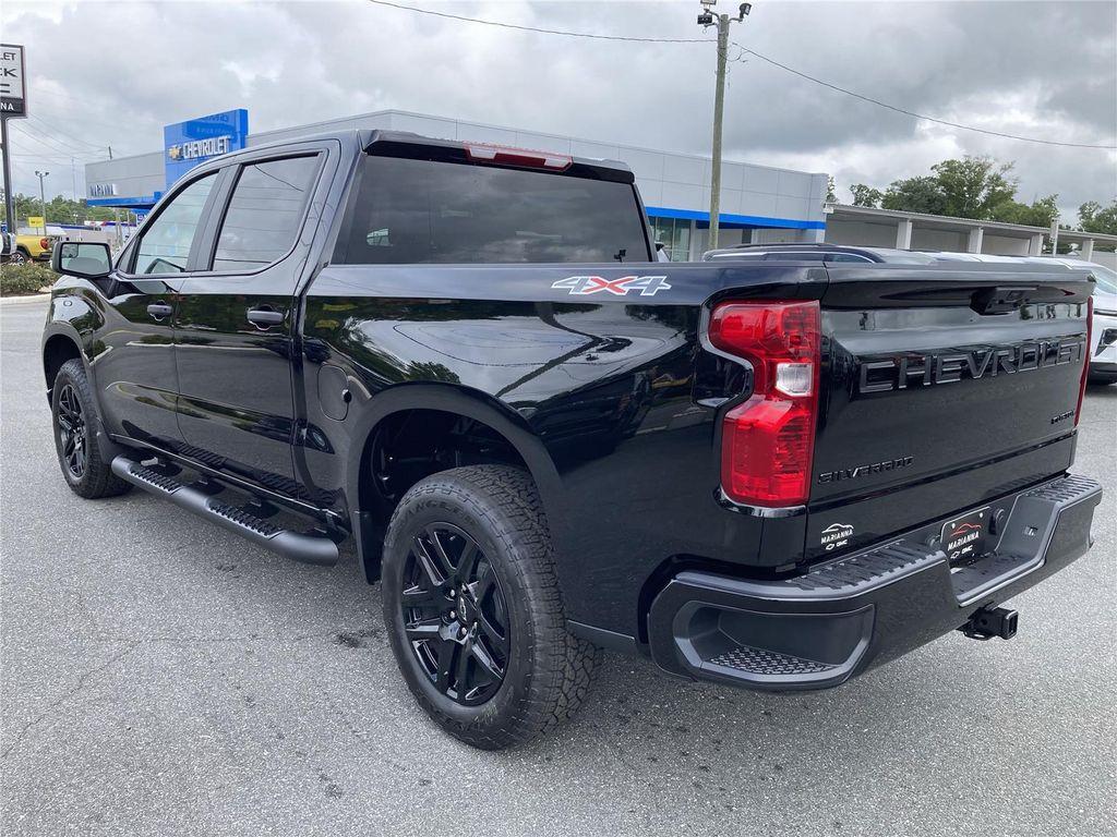new 2025 Chevrolet Silverado 1500 car, priced at $43,120