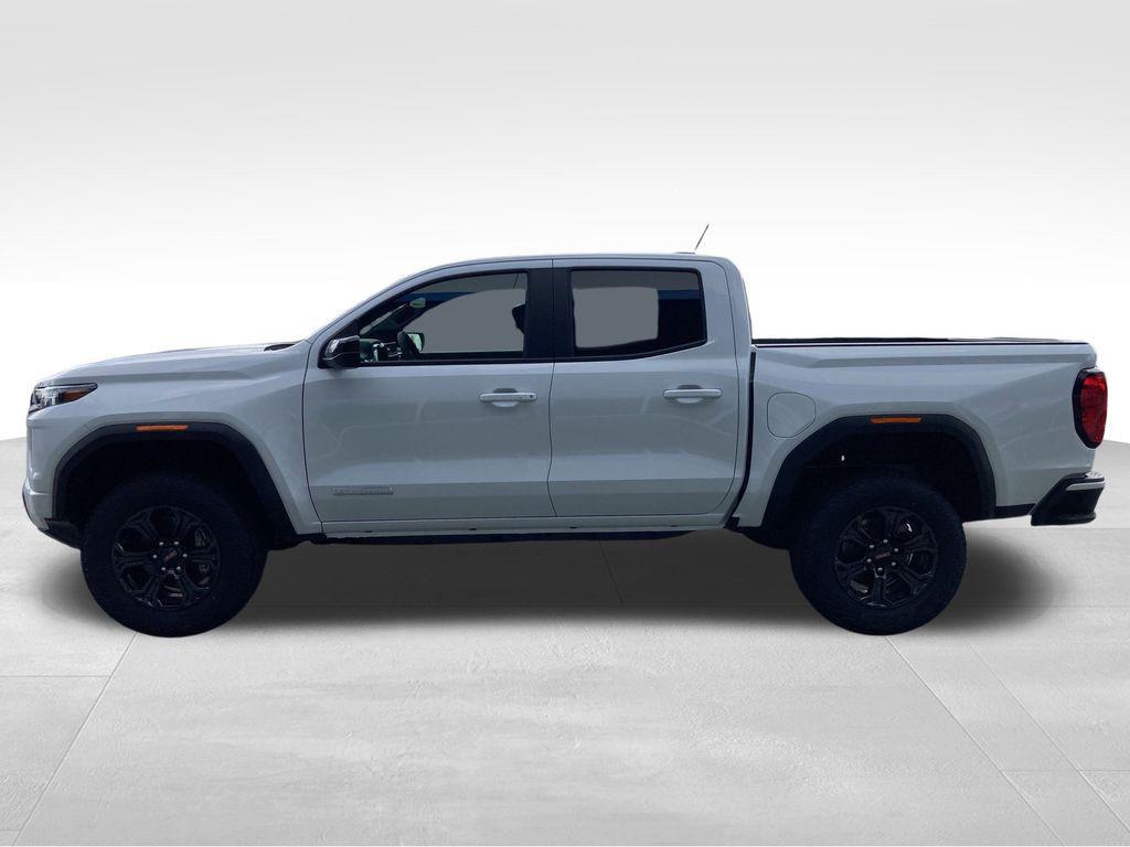new 2025 GMC Canyon car, priced at $36,138
