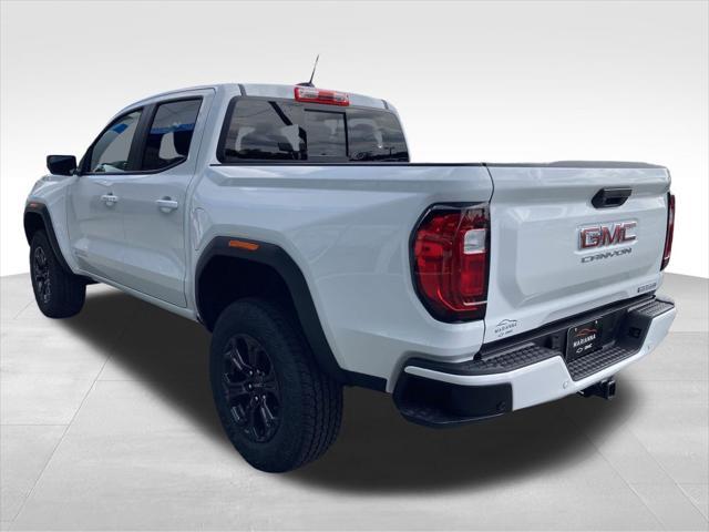 new 2025 GMC Canyon car, priced at $39,297