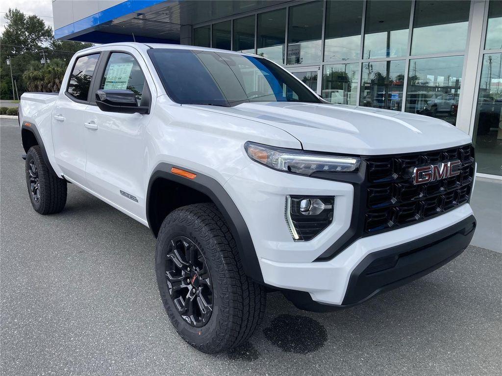 new 2025 GMC Canyon car, priced at $36,138
