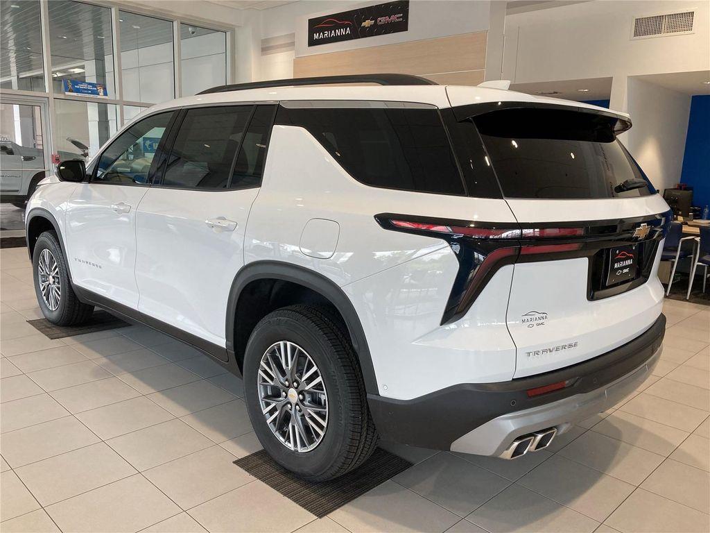 new 2025 Chevrolet Traverse car, priced at $42,681