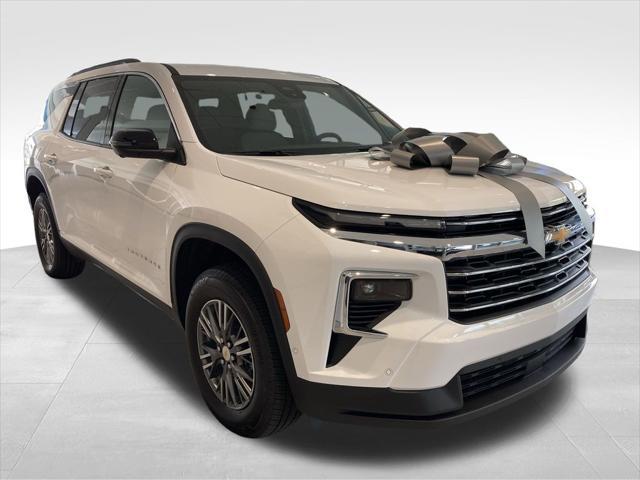 new 2025 Chevrolet Traverse car, priced at $44,796