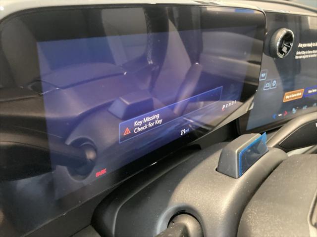 new 2025 Chevrolet Traverse car, priced at $44,796
