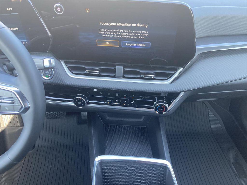 new 2026 Chevrolet Equinox car, priced at $27,716