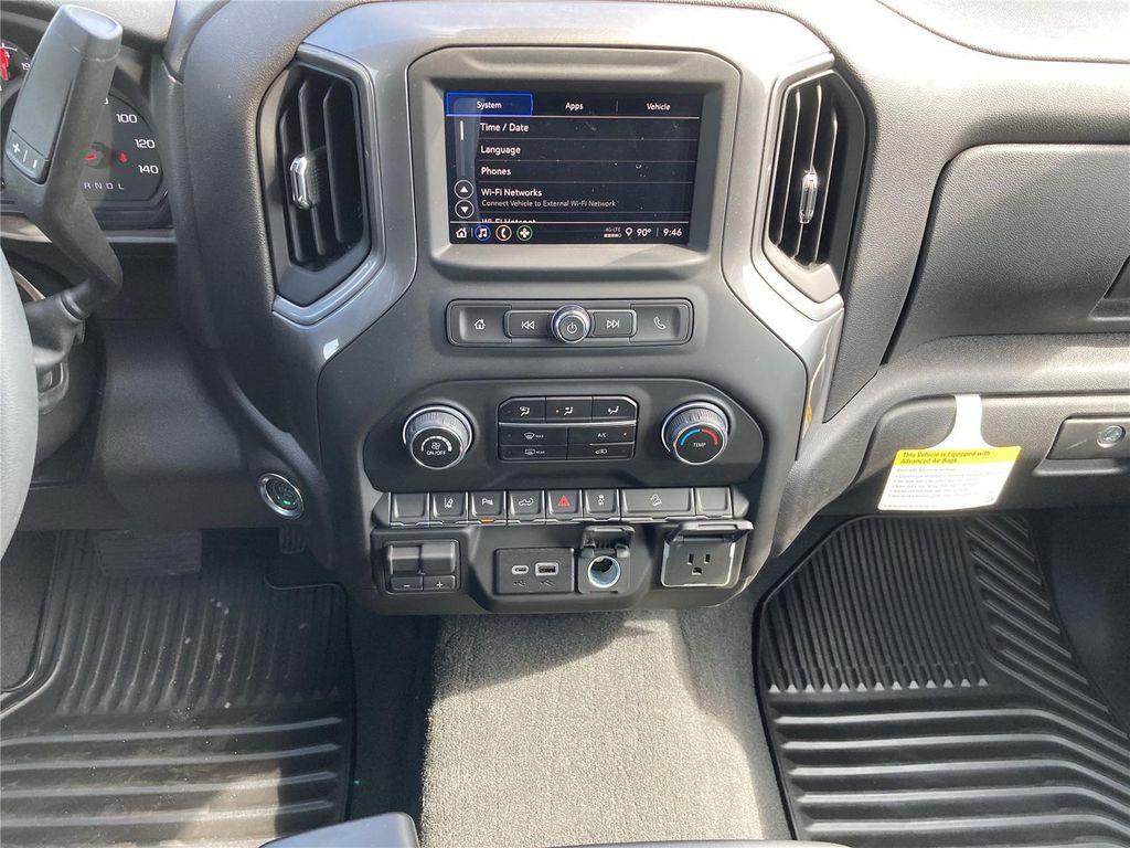 new 2025 Chevrolet Silverado 2500 car, priced at $54,117