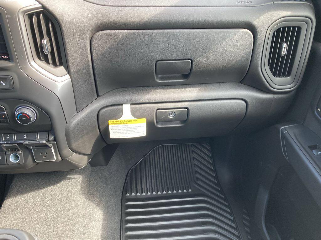 new 2025 Chevrolet Silverado 2500 car, priced at $56,068