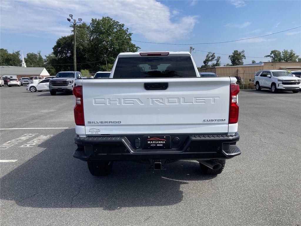 new 2025 Chevrolet Silverado 2500 car, priced at $54,117