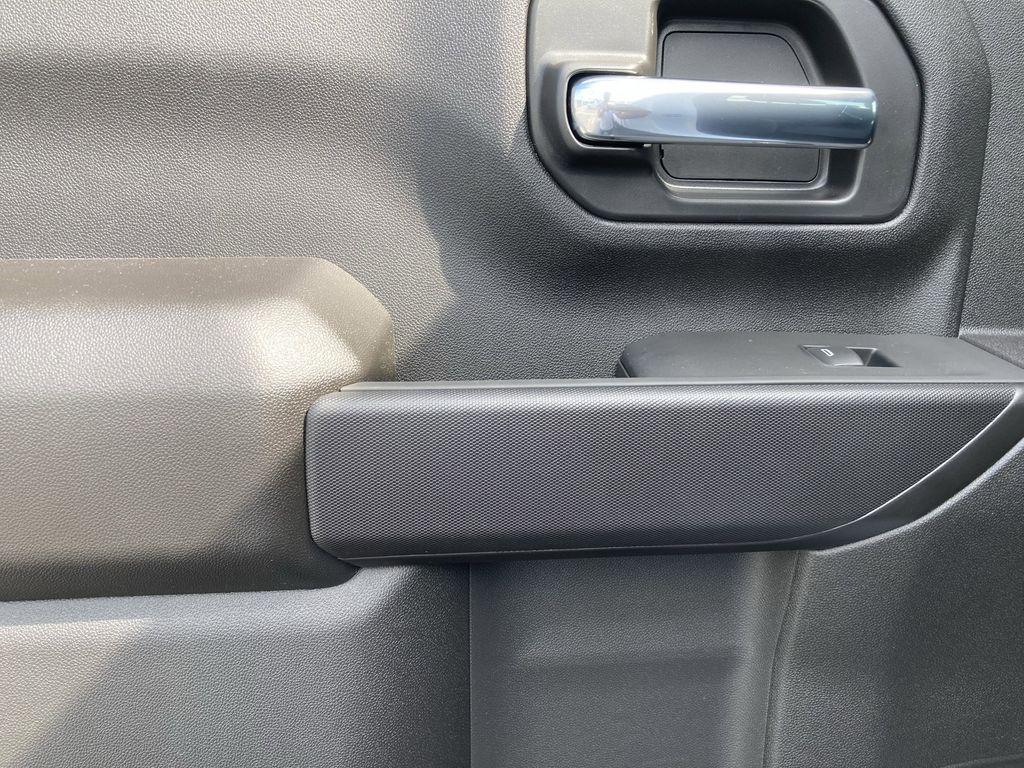 new 2025 Chevrolet Silverado 2500 car, priced at $56,068