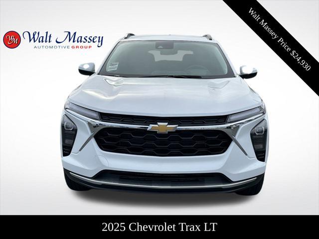 new 2025 Chevrolet Trax car, priced at $24,930