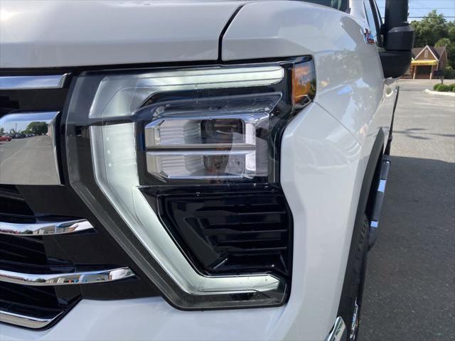 new 2025 Chevrolet Silverado 2500 car, priced at $72,655