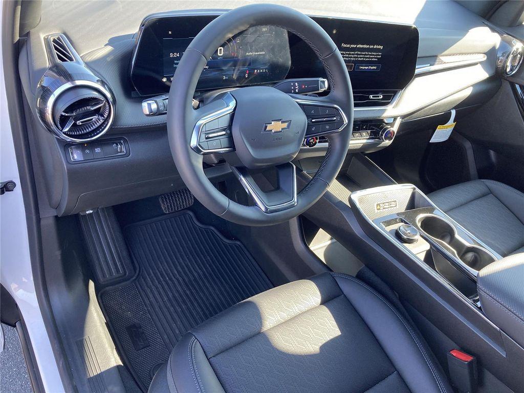 new 2026 Chevrolet Equinox car, priced at $32,390