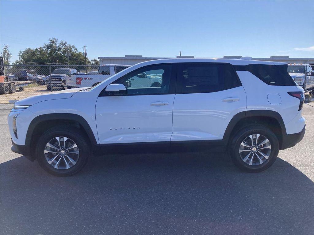 new 2026 Chevrolet Equinox car, priced at $32,390