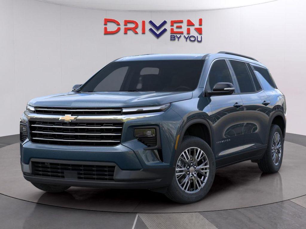 new 2026 Chevrolet Traverse car, priced at $44,114