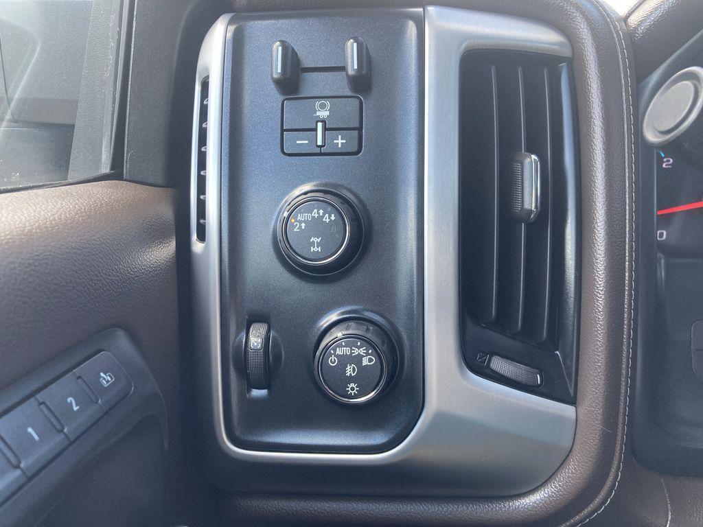 used 2018 GMC Sierra 1500 car, priced at $30,299