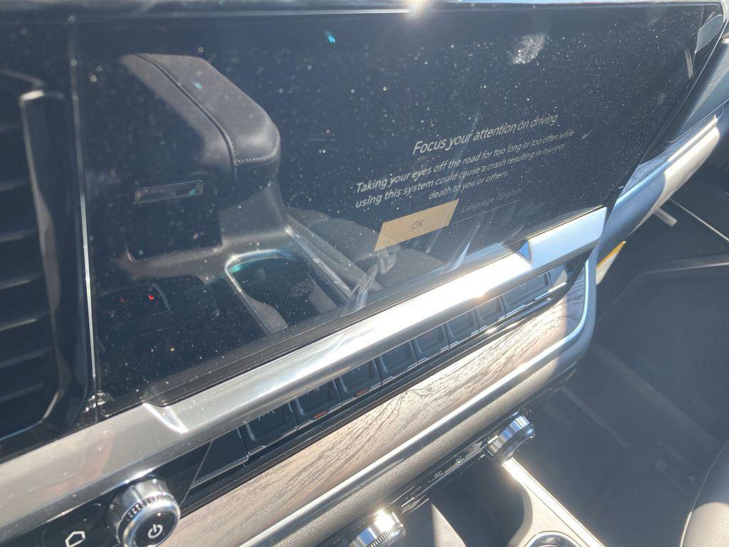 new 2025 GMC Sierra 1500 car, priced at $58,827