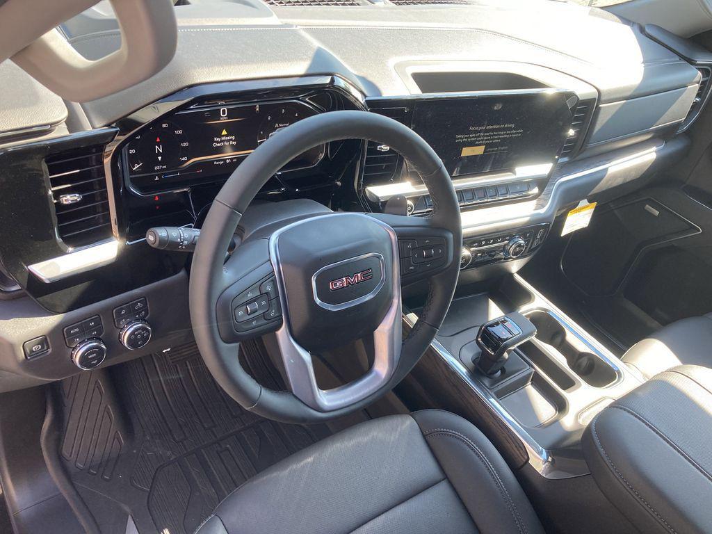 new 2025 GMC Sierra 1500 car, priced at $58,827