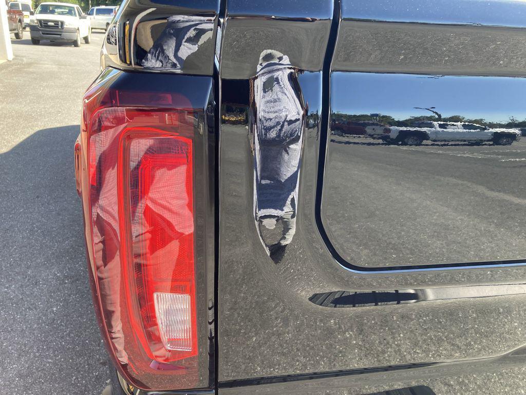 new 2025 GMC Sierra 1500 car, priced at $58,827