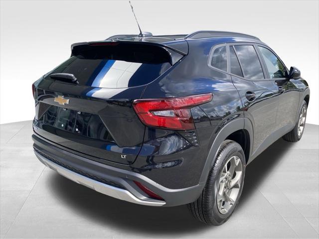 new 2025 Chevrolet Trax car, priced at $24,642