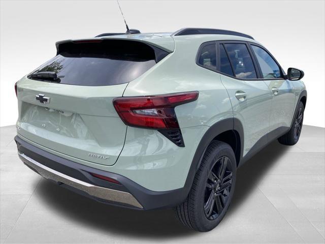 new 2025 Chevrolet Trax car, priced at $25,875