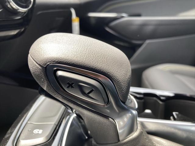 new 2025 Chevrolet Trax car, priced at $25,875