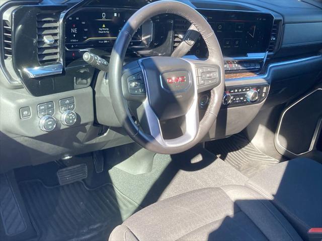 used 2022 GMC Sierra 1500 car, priced at $38,995