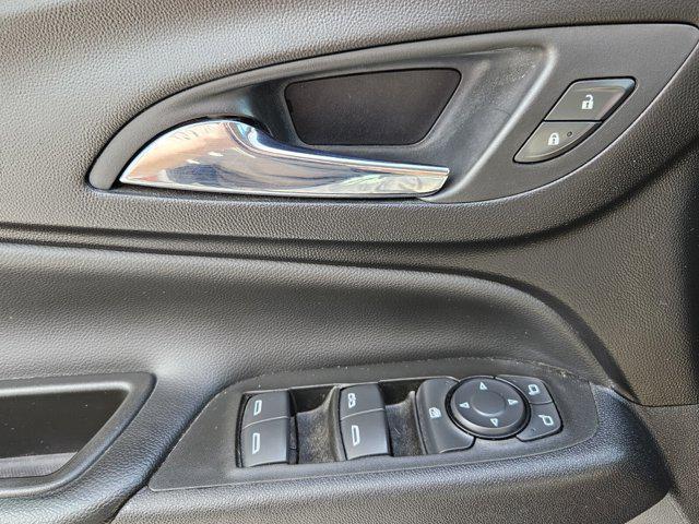 used 2021 Chevrolet Equinox car, priced at $17,934