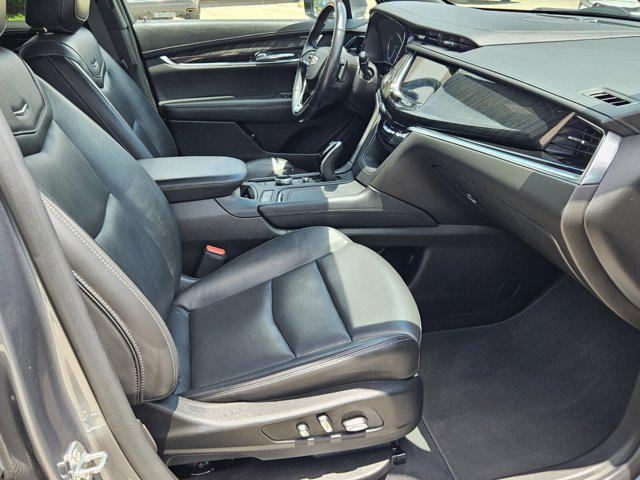 used 2022 Cadillac XT6 car, priced at $28,474