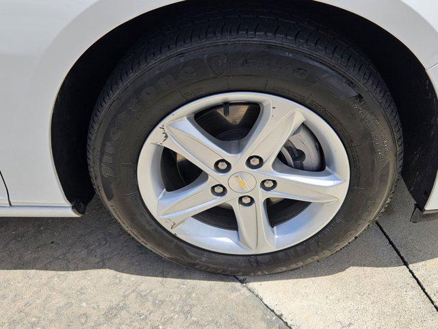 used 2024 Chevrolet Malibu car, priced at $17,998