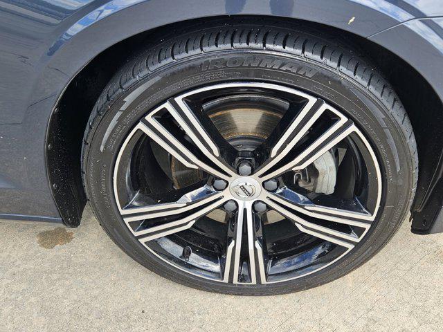 used 2022 Volvo S60 car, priced at $20,398