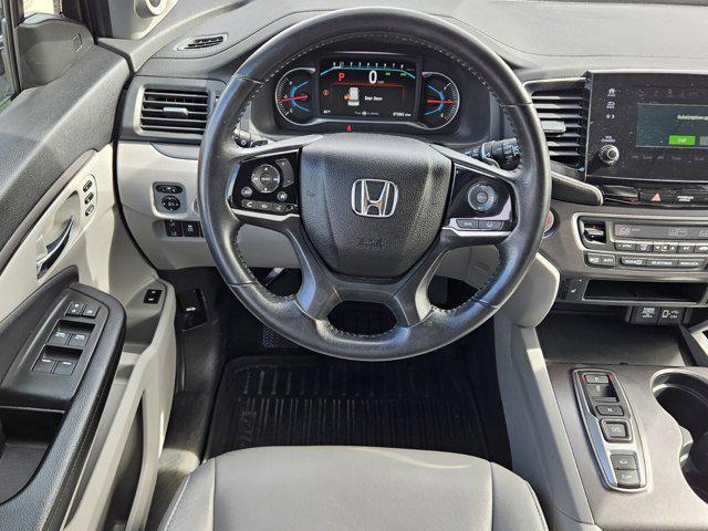 used 2021 Honda Pilot car, priced at $25,998