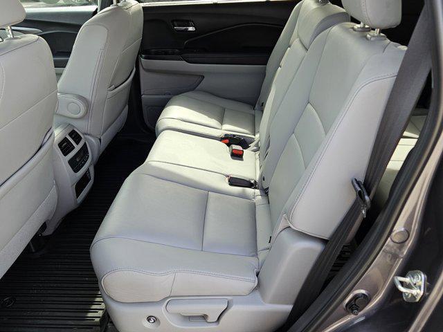 used 2021 Honda Pilot car, priced at $25,998