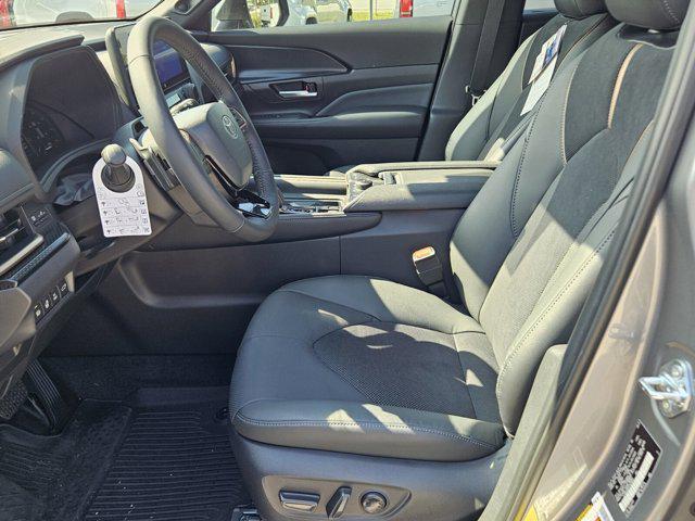 new 2026 Toyota Grand Highlander Hybrid car, priced at $59,982