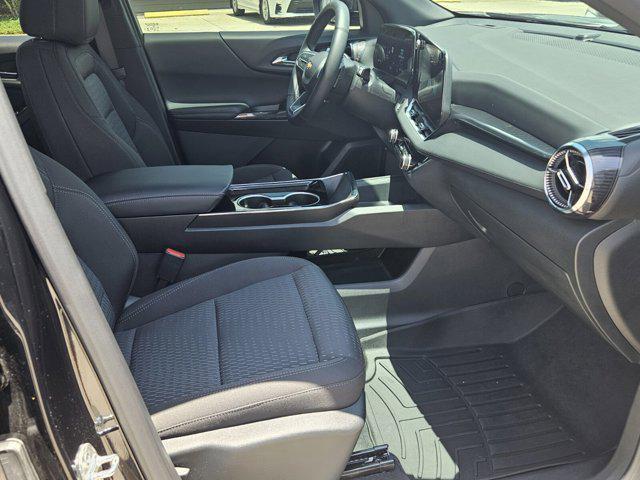 used 2025 Chevrolet Equinox car, priced at $27,998