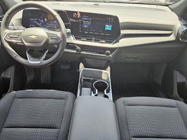 used 2025 Chevrolet Equinox car, priced at $27,998