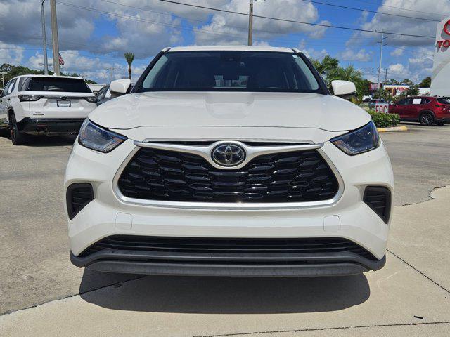 used 2021 Toyota Highlander car, priced at $22,459