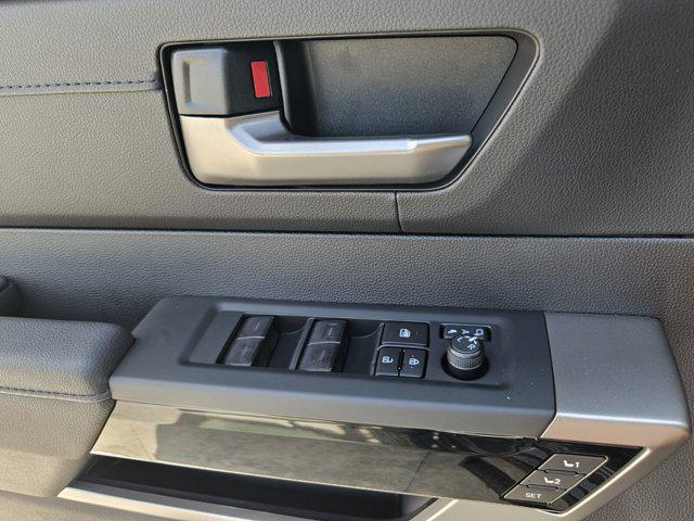 new 2025 Toyota Tundra Hybrid car
