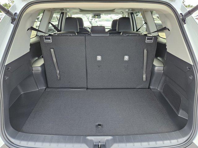 new 2025 Toyota Grand Highlander car, priced at $45,759