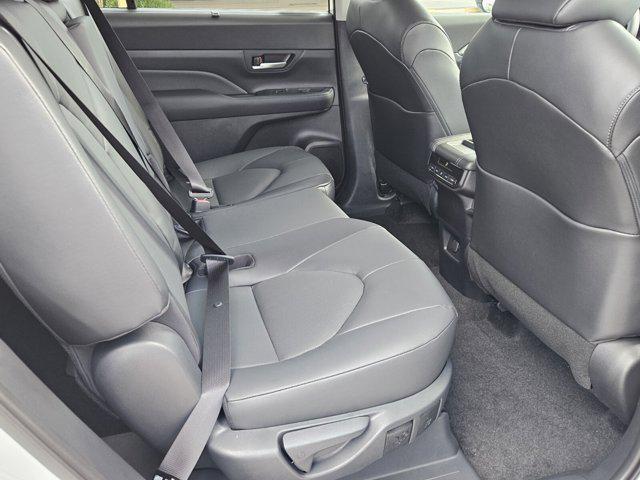 new 2025 Toyota Grand Highlander car, priced at $45,759