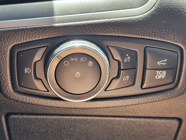 used 2020 Ford Edge car, priced at $18,090