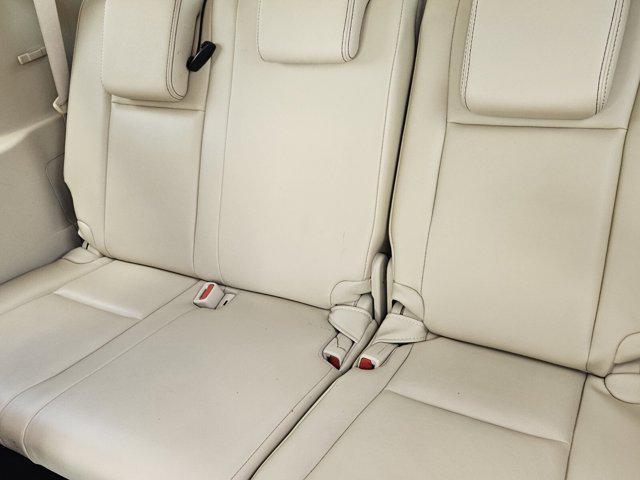 used 2016 Toyota Highlander car, priced at $19,487