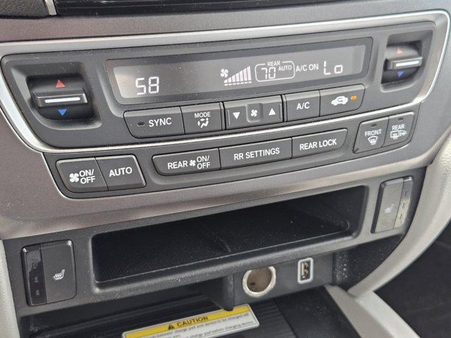 used 2022 Honda Pilot car, priced at $29,898