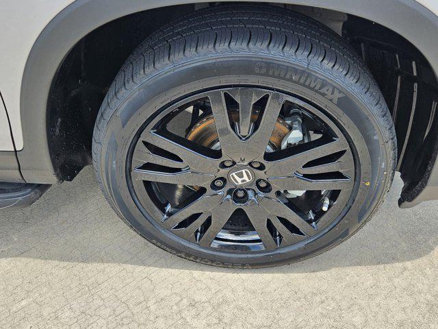 used 2022 Honda Pilot car, priced at $29,898