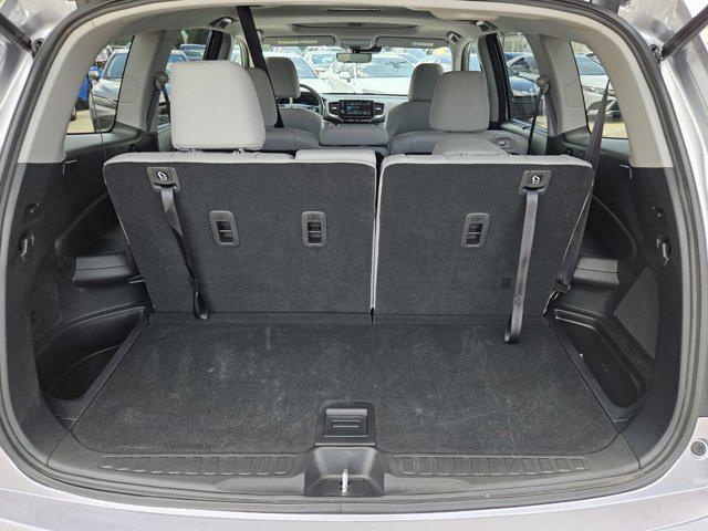 used 2022 Honda Pilot car, priced at $29,898