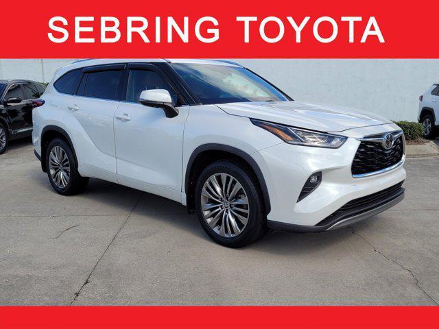 used 2022 Toyota Highlander car, priced at $39,898