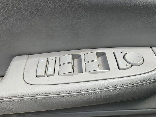 used 2006 Cadillac DTS car, priced at $6,495