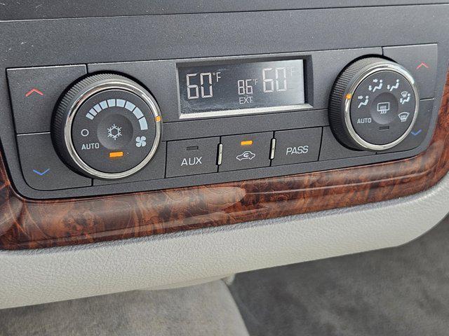 used 2006 Cadillac DTS car, priced at $6,495