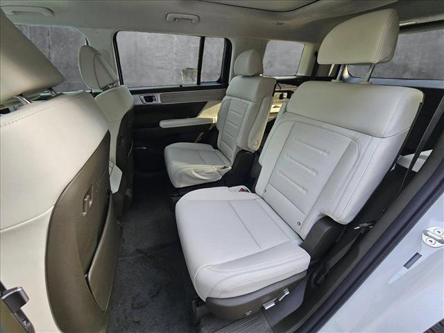 new 2025 Hyundai SANTA FE HEV car, priced at $50,690