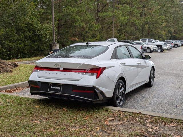 new 2025 Hyundai Elantra car, priced at $27,730